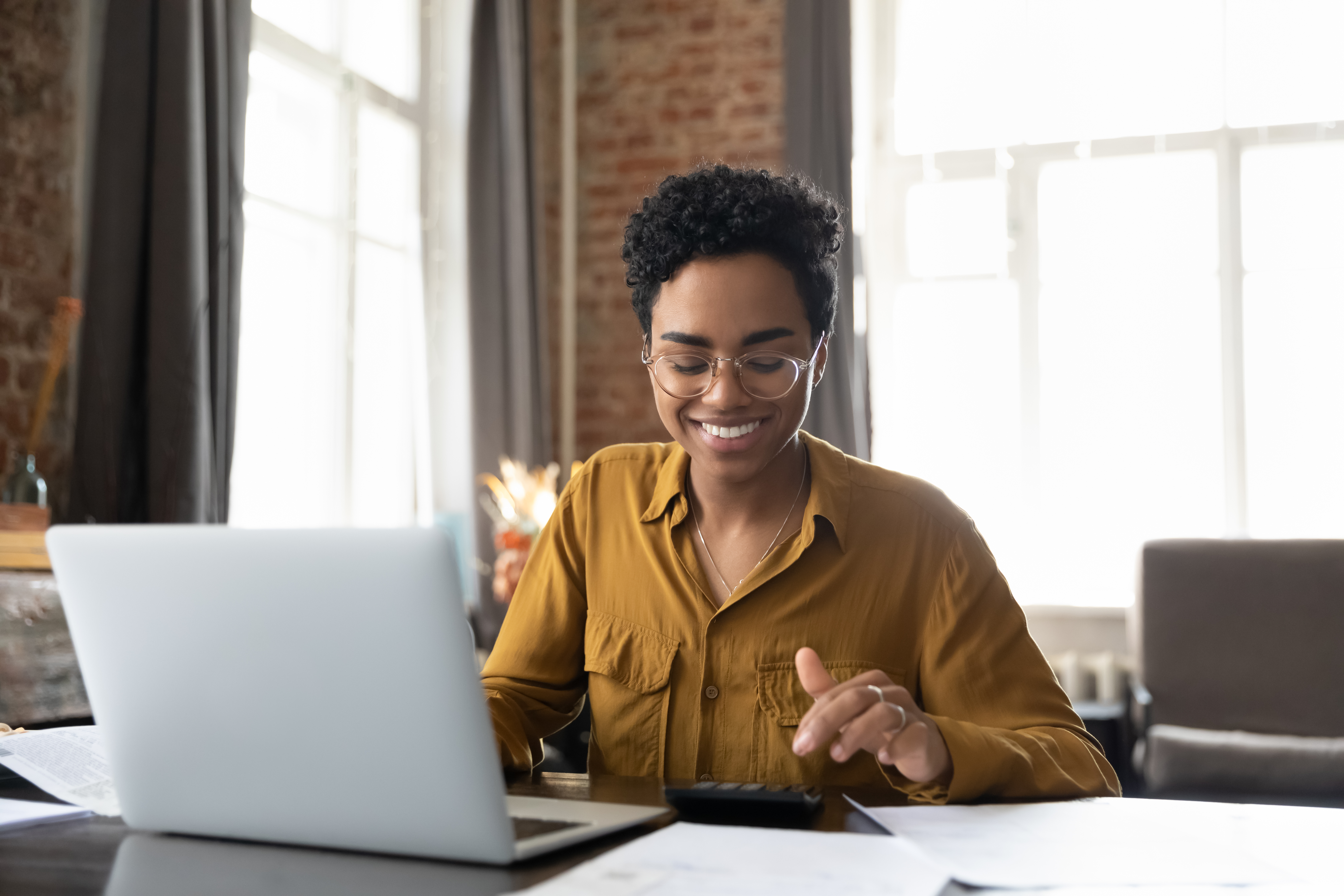 women with laptop decorative photo