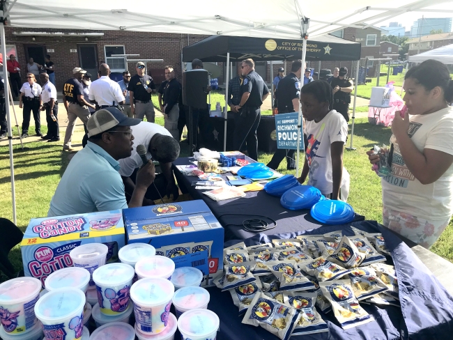 kids and treats